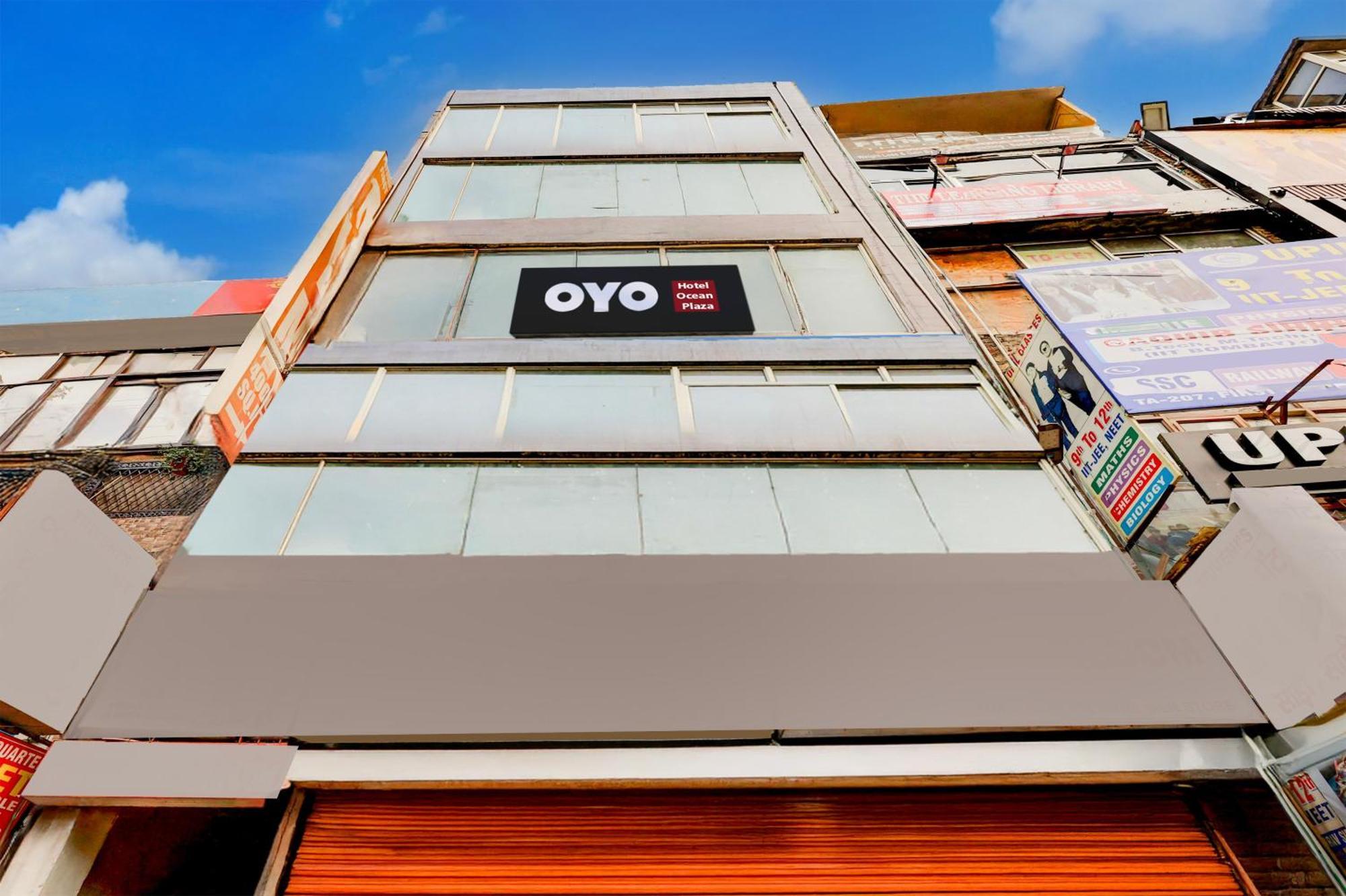 Hotel O Ocean Plaza Нью-Дели Экстерьер фото